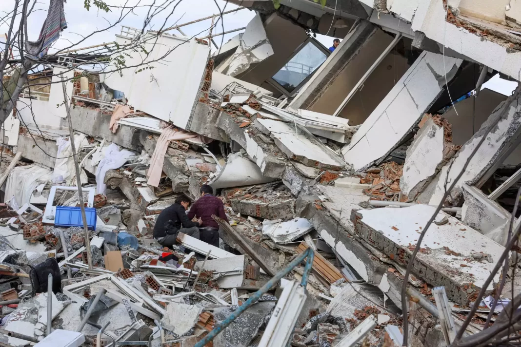 Σεισμός σε Τουρκία – Συρία: Μεγαλώνει η λίστα των νεκρών – Σβήνουν οι ελπίδες για επιζώντες