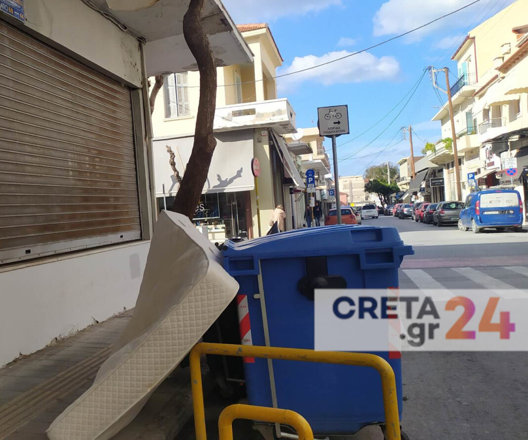 Απίστευτο περιστατικό στην Κρήτη: Επιτέθηκε σε υπάλληλο του Δήμου για… ένα στρώμα!