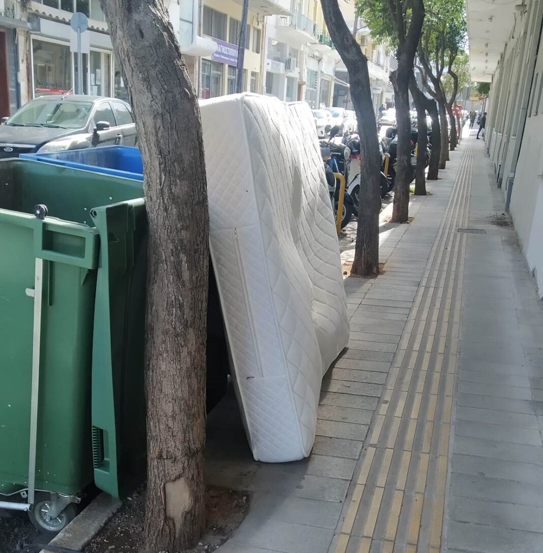Kρήτη: Καταδικάζει ο Δήμος την επίθεση πολίτη σε υπάλληλο της Καθαριότητας