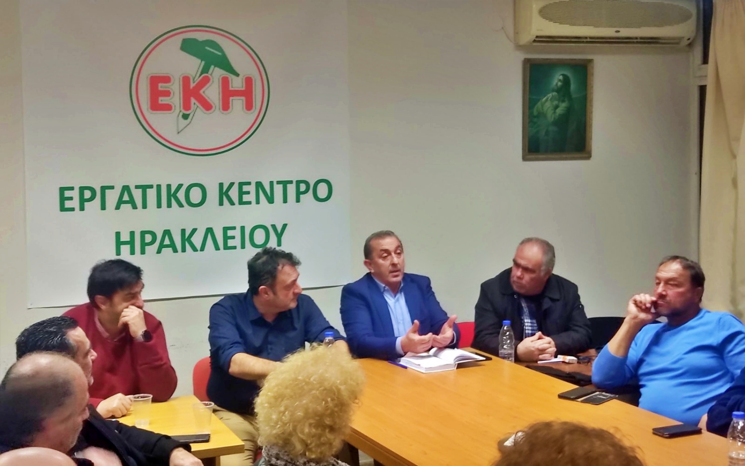 Συνάντηση Βαρδάκη με τη διοίκηση του Εργατικού Κέντρου Ηρακλείου