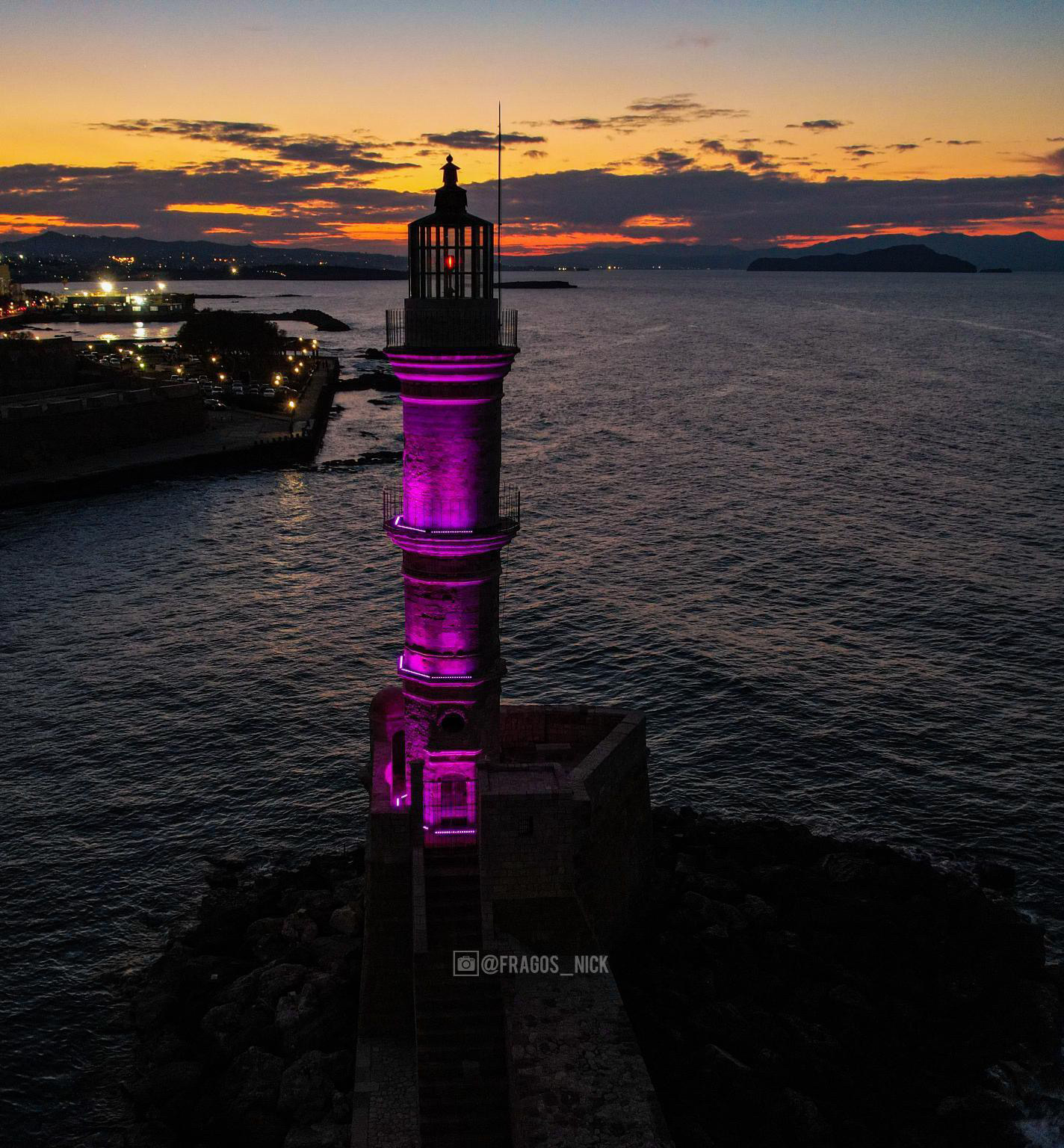 Τα Χανιά συμμετέχουν στη δράση ευαισθητοποίησης για την Επιληψία- Στα μωβ ο Φάρος και το Θέατρο «Μ. Θεοδωράκης»