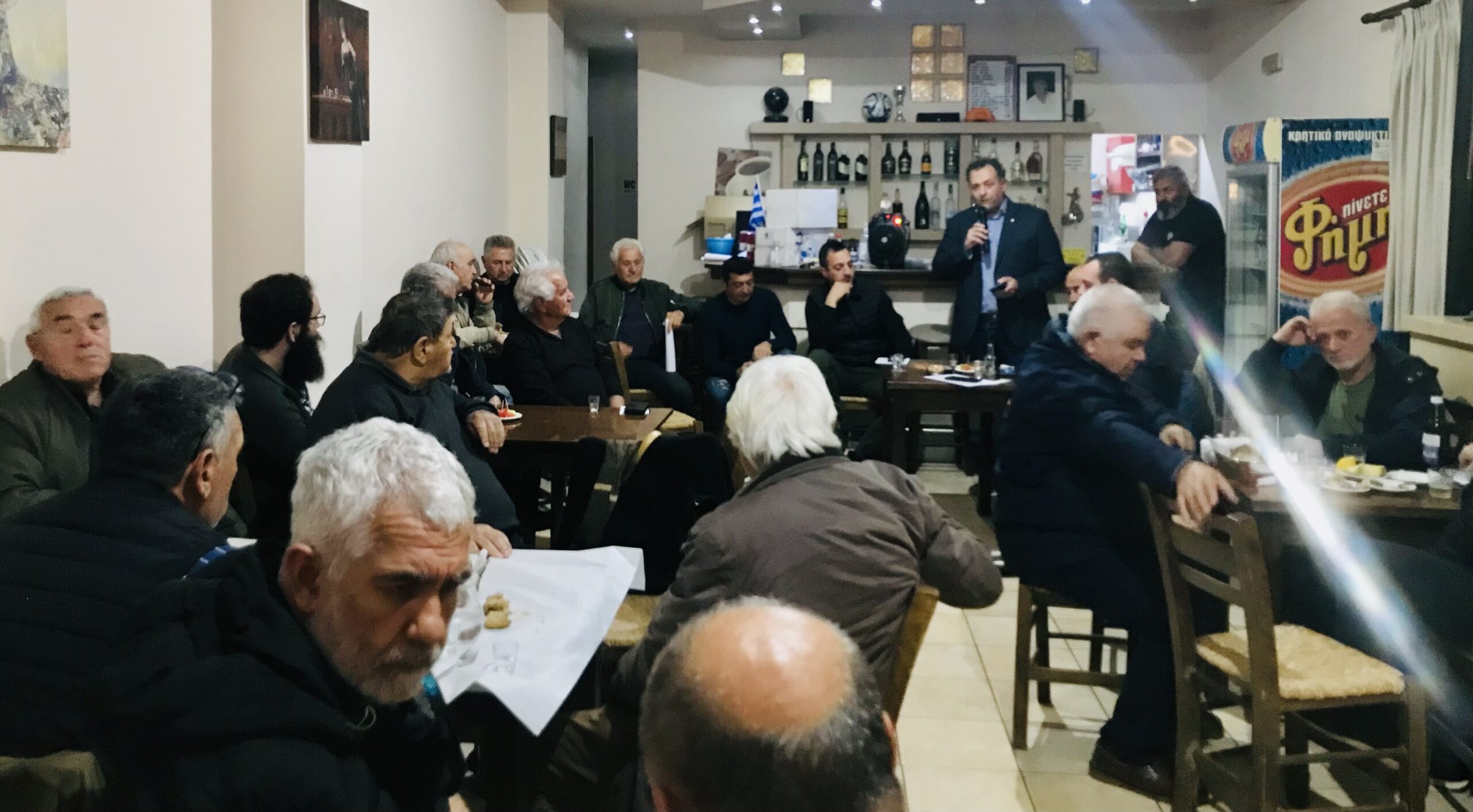 Χρ. Στρατάκης:  Οι δημοκράτες πολίτες του Ηρακλείου ενεργοποιούνται και συσπειρώνονται ξανά στις τάξεις του ΠΑΣΟΚ.