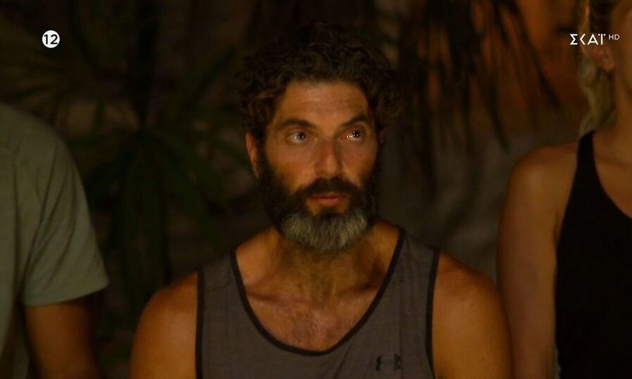 Survivor All Star: Ο Μαρτίκας επικοινωνούσε κρυφά με τη βοήθεια ανθρώπου της παραγωγής