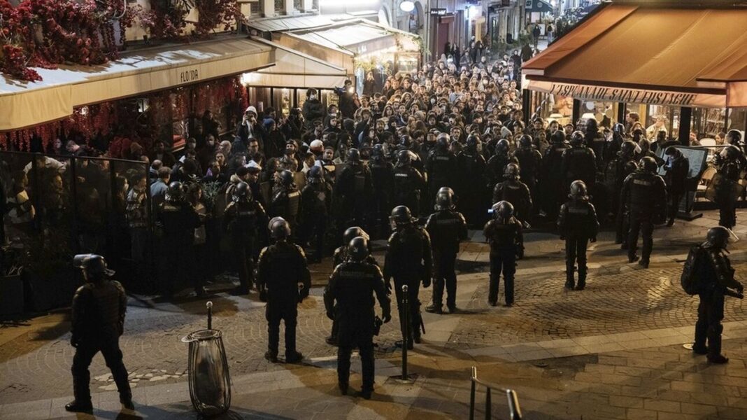 Υπερβολική βία στις διαδηλώσεις του Παρισιού καταγγέλει η Διεθνής Αμνηστία