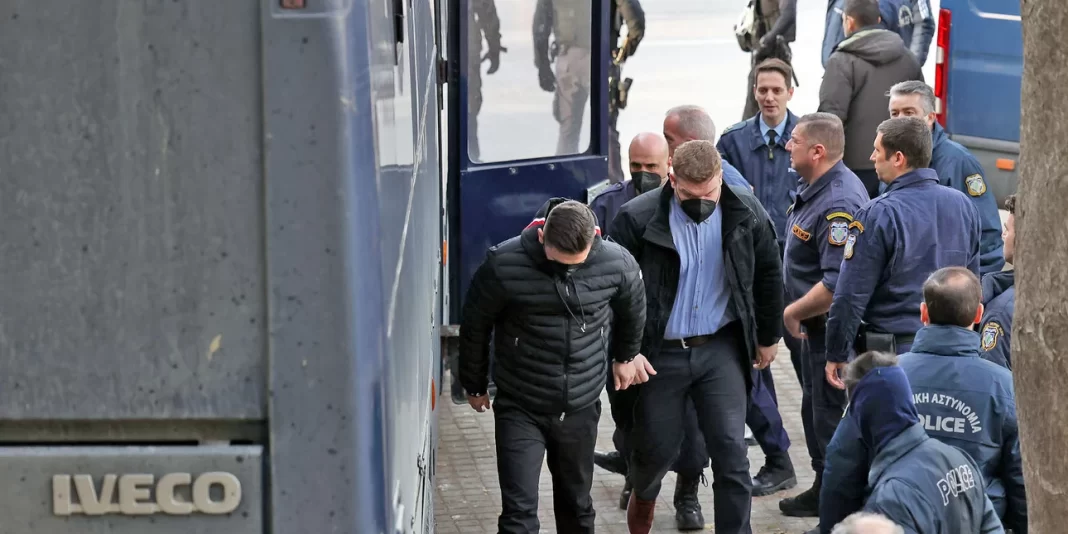 Καταθέτει η ιατροδικαστής στη δίκη για τη δολοφονία του Άλκη – Βγήκαν από την αίθουσα οι γονείς του