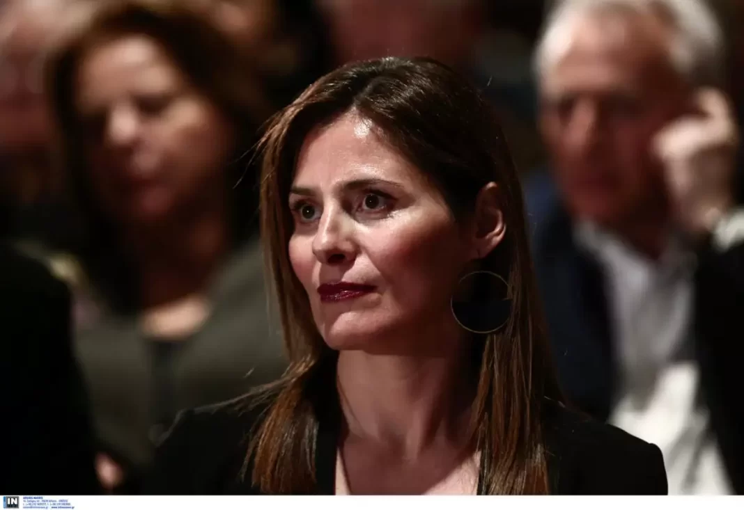 Πέθανε η μητέρα της Μπέτυς Μπαζιάνα