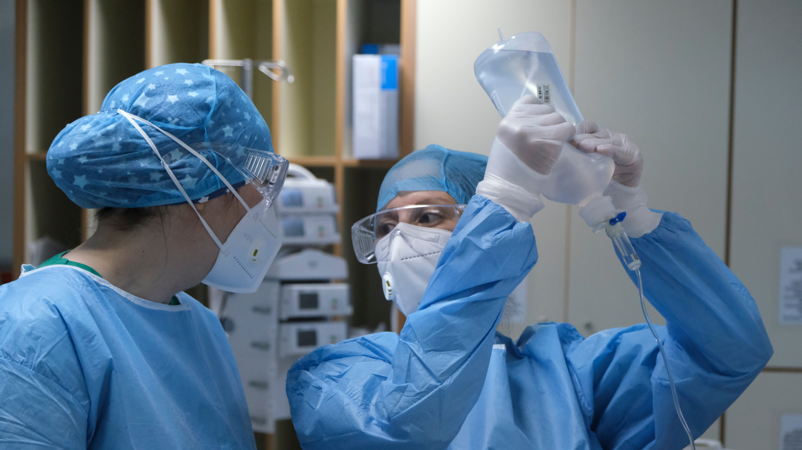 Οι γιατροί – αρνητές του κορωνοϊού και οι ποινές – Πέντε υποθέσεις με «βαρύ» παρελθόν