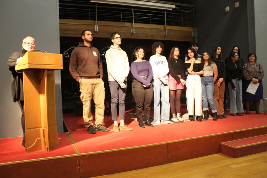 Με τη βράβευση μαθητών Λυκείου και Γυμνασίου τίμησε ο Δήμος Χανίων την Παγκόσμια Ημέρα Ποίησης