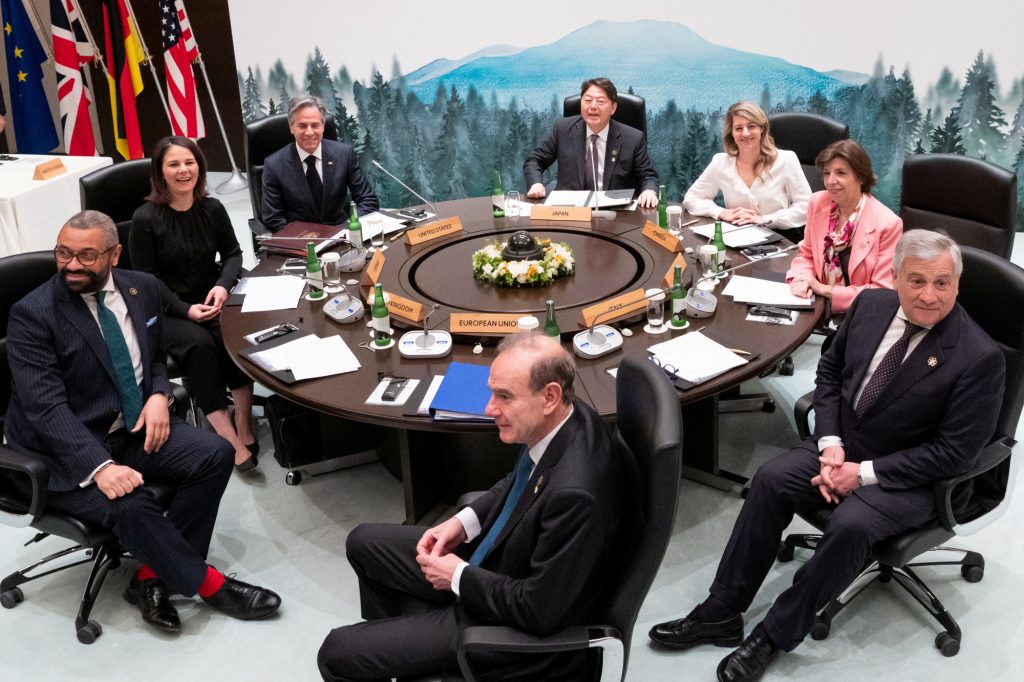 G7: Ενάντια στη «στρατιωτικοποίηση» της Νότιας Σινικής Θάλασσας από την Κίνα