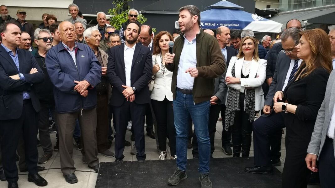 Ανδρουλάκης: Χρέος μας να αναγεννήσουμε τη δημοκρατική παράταξη και το ΠΑΣΟΚ