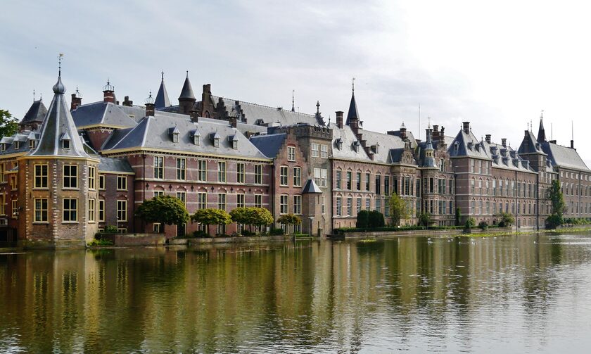 Συναγερμός στη Χάγη - Εκκενώνεται το κτήριο του κοινοβουλίου
