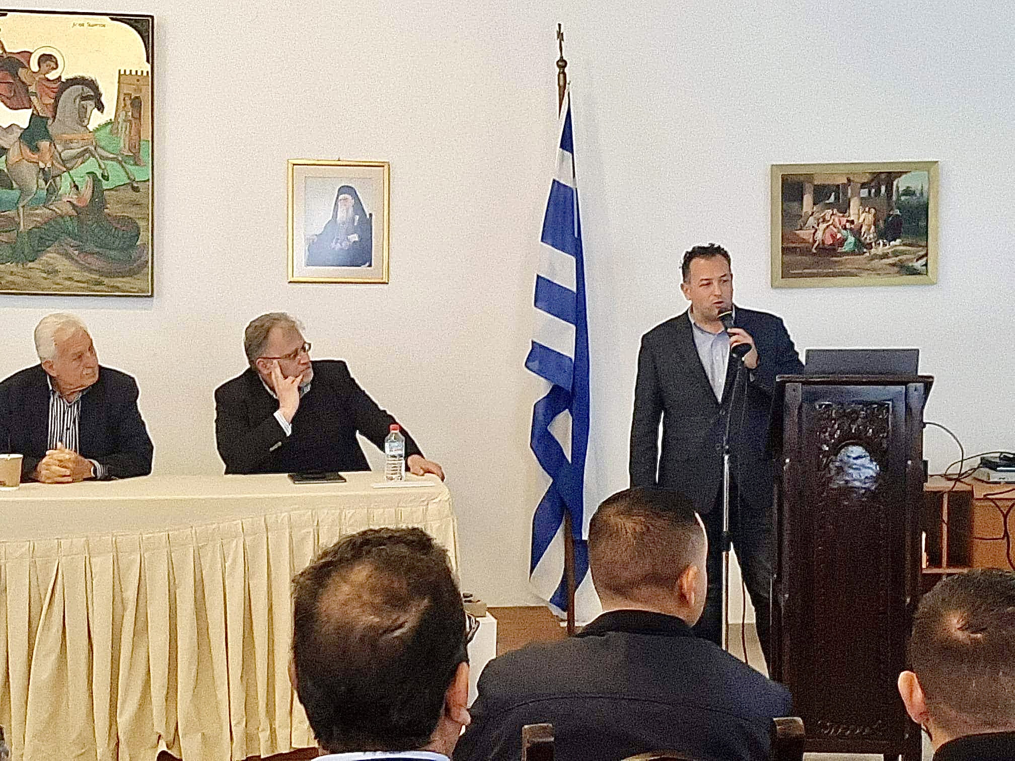 Χρ.Στρατάκης: Η δημιουργία πρότυπων βιώσιμων εκμεταλλεύσεων θα αλλάξει το παραγωγικό μοντέλο στον πρωτογενή τομέα.