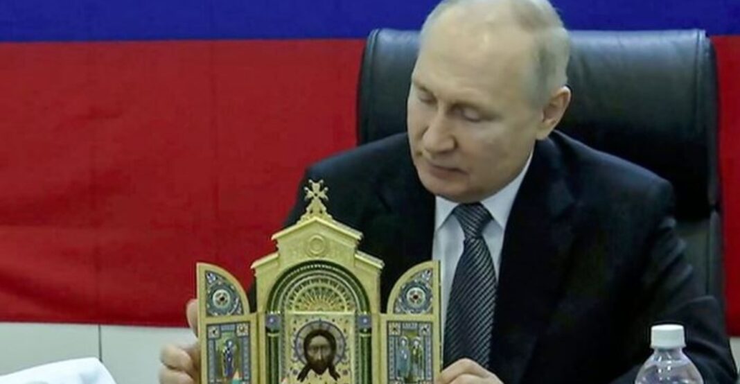 Ρωσία: Απαντά στο Κίεβο για τους... σωσίες του Πούτιν - «Είναι παράξενο που λένε κάτι τέτοιο»