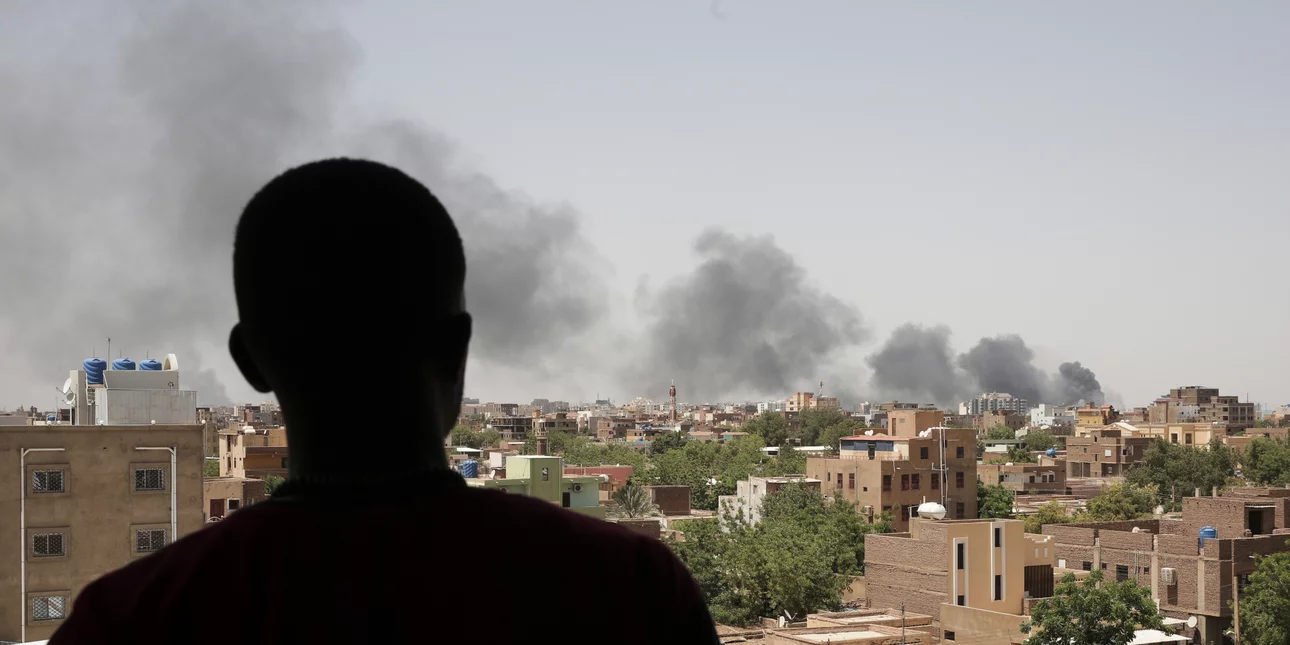 Διεθνής αγωνία για τους εγκλωβισμένους στο Σουδάν – Σε εξέλιξη και η προσπάθεια εκκένωσης Ελλήνων