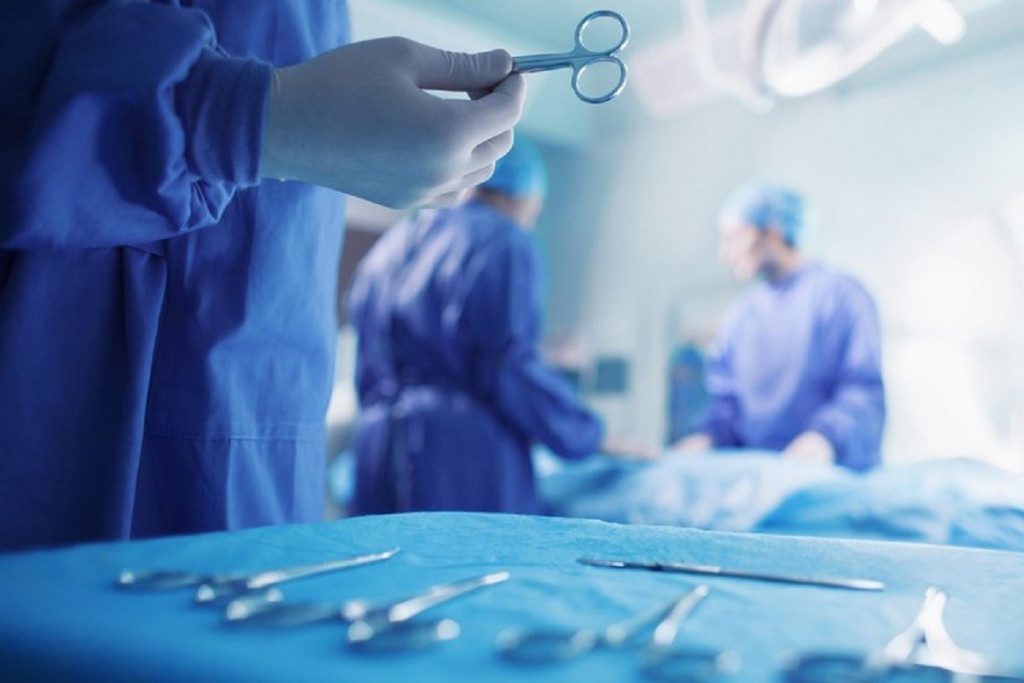 Θεμιστοκλέους: Η πλειοψηφία των νοσοκομείων θέλει να συμμετάσχει στα απογευματινά χειρουργεία