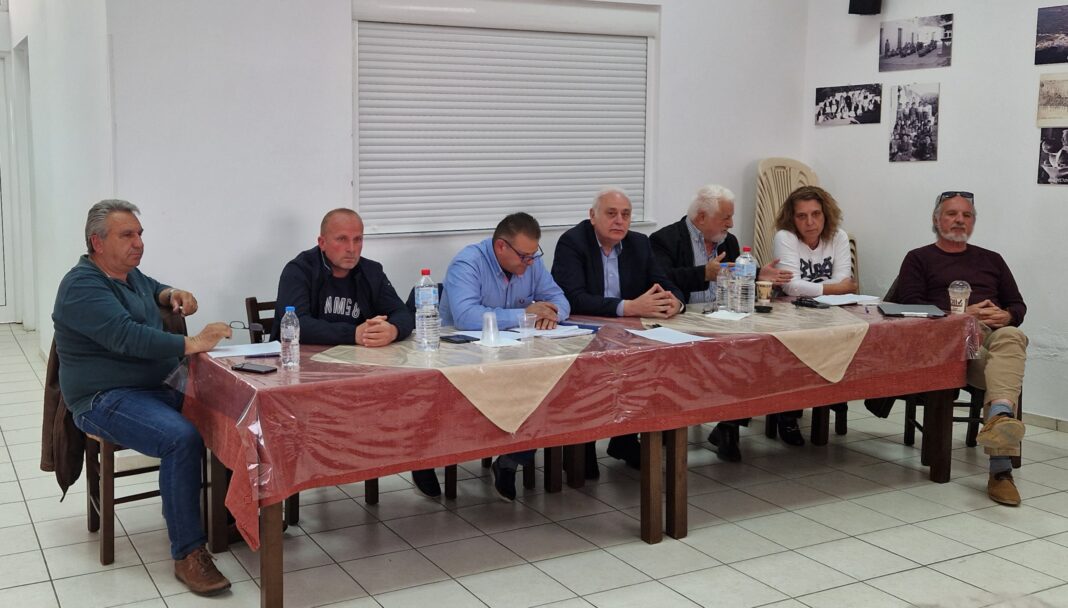Στην Έμπαρο Βιάννου ο Παύλος Μπαριτάκης για την συνάντηση με τα μέλη του υπό ίδρυση ΤΟΕΒ της περιοχής