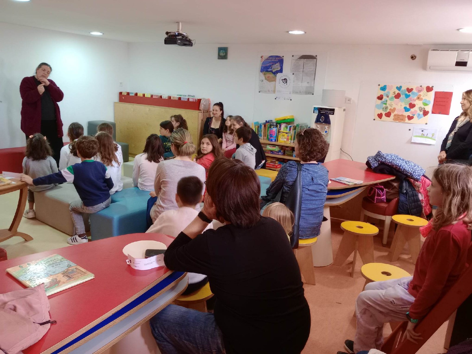 Με μια μεγάλη γιορτή παραμυθιών τίμησαν την Παγκόσμια Ημέρα Βιβλίου, οι Βιβλιοθήκες του Δήμου Χανίων