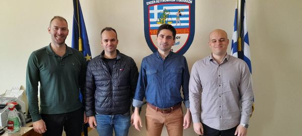 Συνάντηση του Γιώργου Ξυλούρη με εκπροσώπους της Ένωσης Αστυνομικών Υπαλλήλων Ηρακλείου