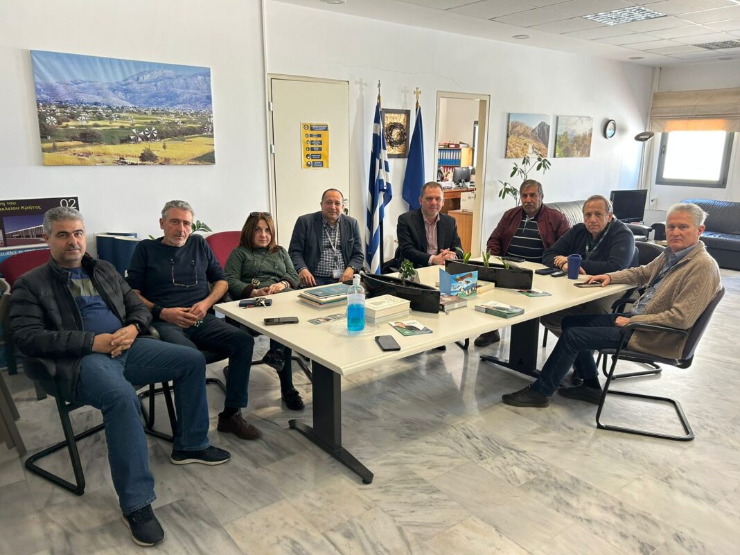 Ο Φ. Λαμπρινός στο «Ν. Καζαντζάκης»: Μέχρι να γίνει το νέο αεροδρόμιο οφείλουμε να προσέξουμε το παλιό