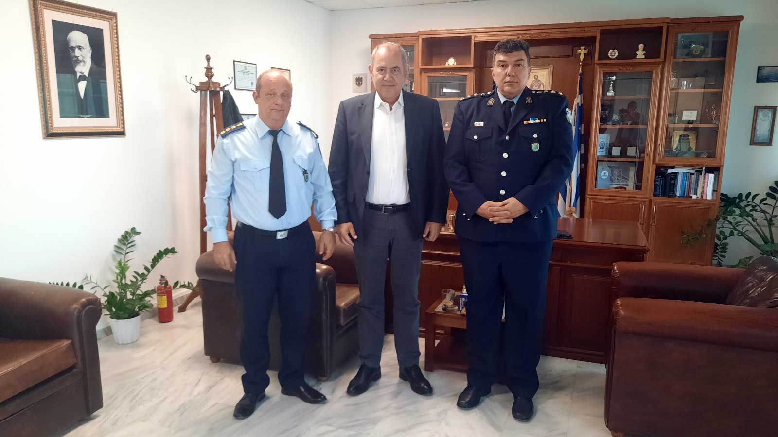 Στη Διεύθυνση Αστυνομίας Χανίων ο Βασίλης Διγαλάκης