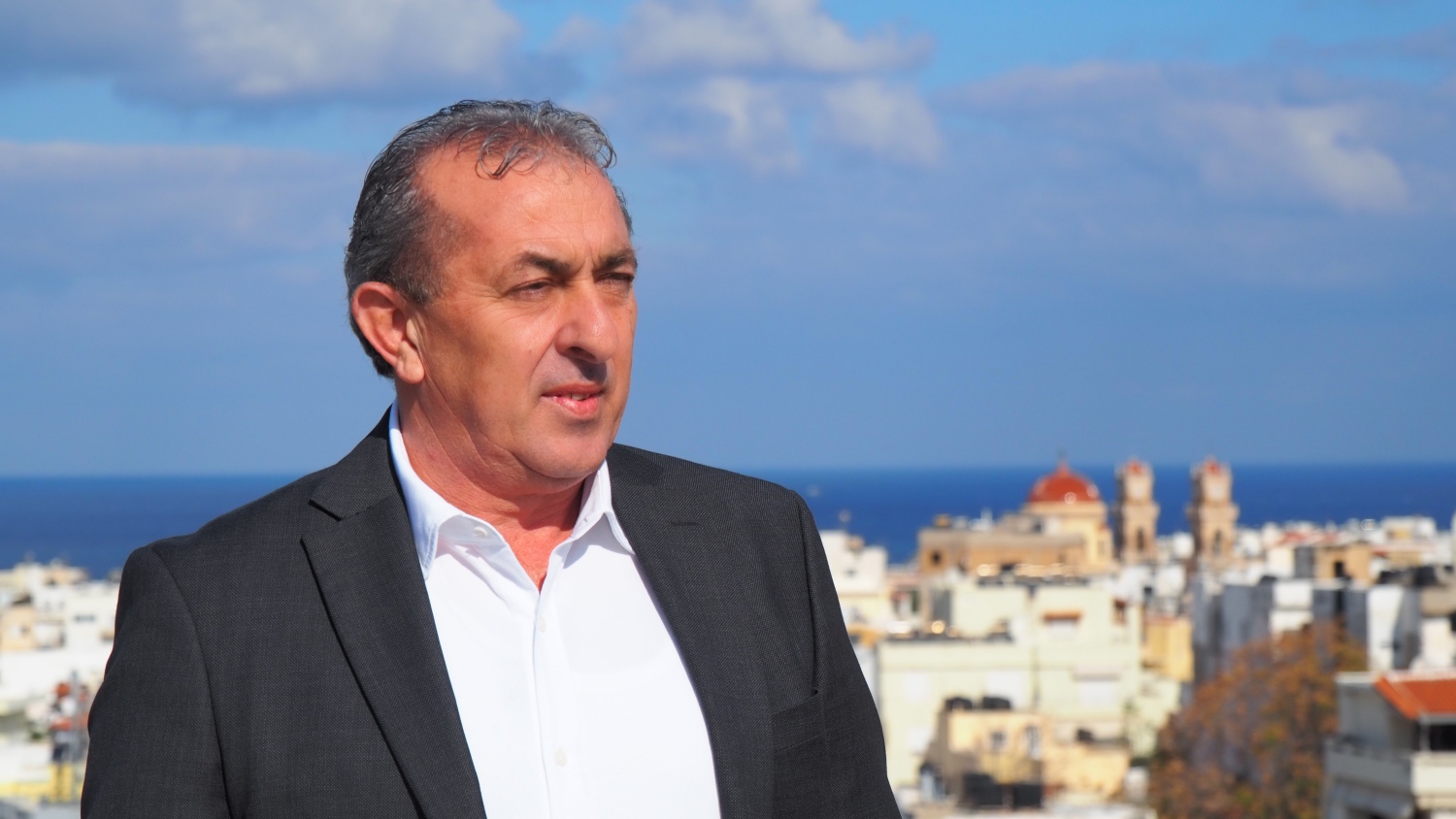 Σωκράτης Βαρδάκης: «Κάθε ψήφος μετράει για να επιστρέψουν στη χώρα μας η διαφάνεια, η αξιοκρατία και η αξιοπρέπεια»