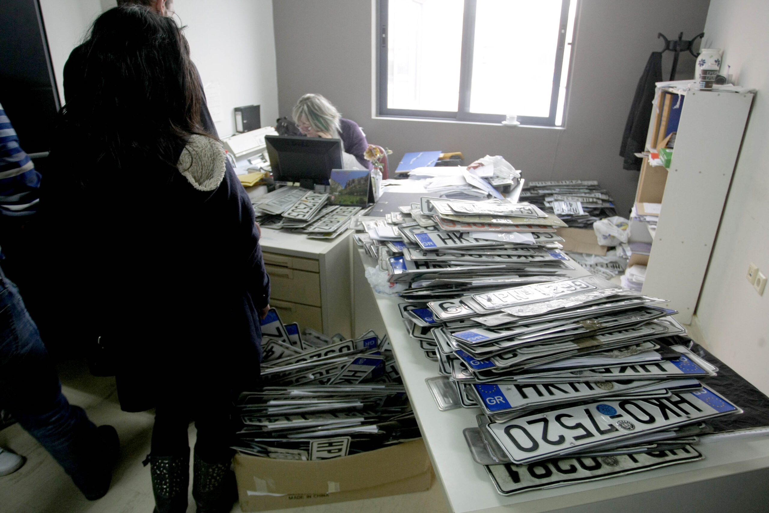 Πινακίδες κυκλοφορίας: Επιστρέφονται ενόψει εθνικών εκλογών