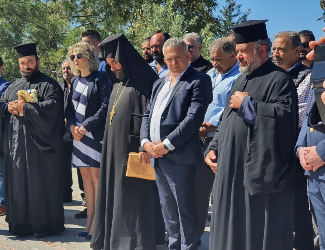 Πλήθος κόσμου στην εκδήλωση τιμής και μνήμης για το Ολοκαύτωμα του Μαγαρικαρίου