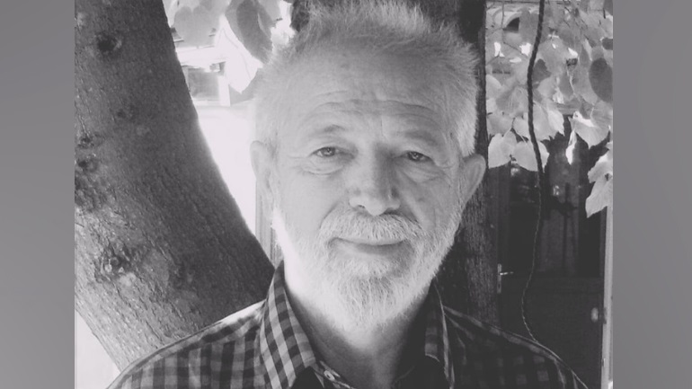 Πέθανε ο ακτιβιστής συγγραφέας Γιώργος Κολέμπας