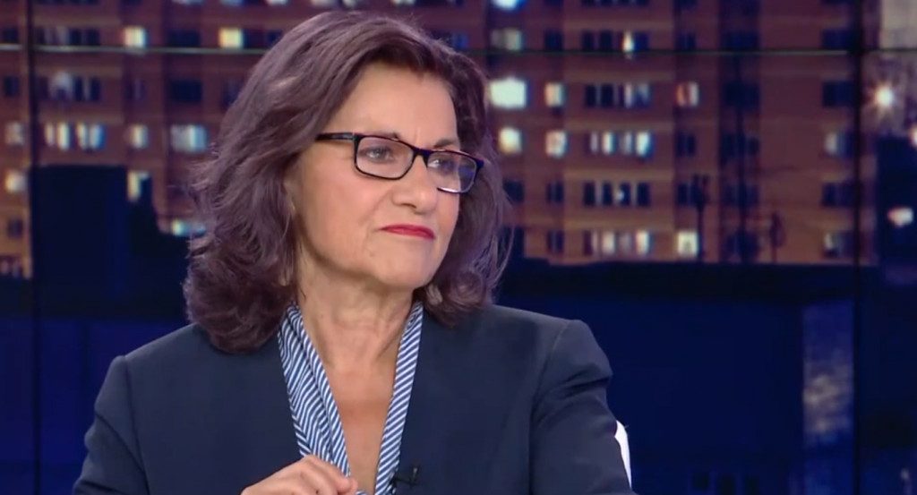 Θεανώ Φωτίου: Στα 5.000 ευρώ ετήσιο εισόδημα η μεσαία τάξη