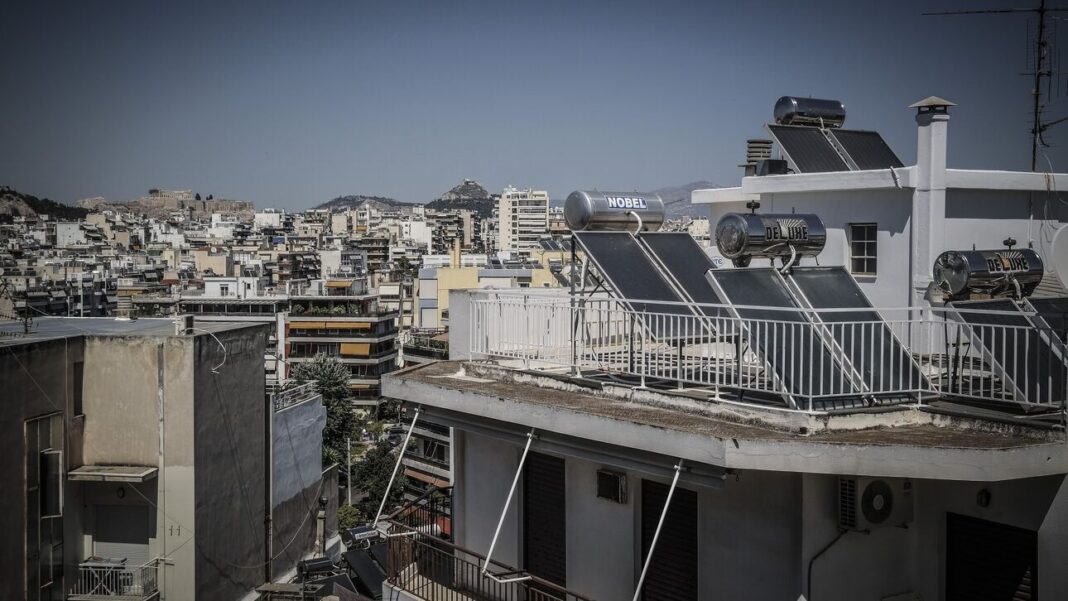 Φωτοβολταϊκά και θερμοσίφωνες: Οι δικαιούχοι του προγράμματος – Τι ισχύει