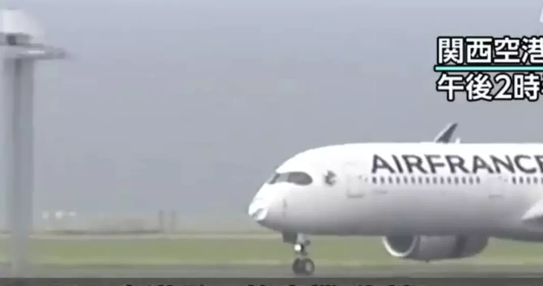 Τρόμος στον αέρα για αεροσκάφος της Air France – Έκανε αναγκαστική προσγείωση λόγω βλαβών