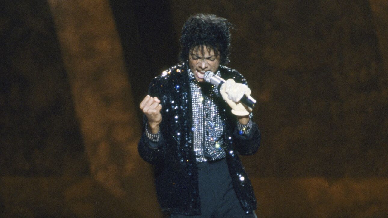 Πριν από ακριβώς 40 χρόνια, ο κόσμος είδε για πρώτη φορά το Moonwalk του Μάικλ Τζάκσον