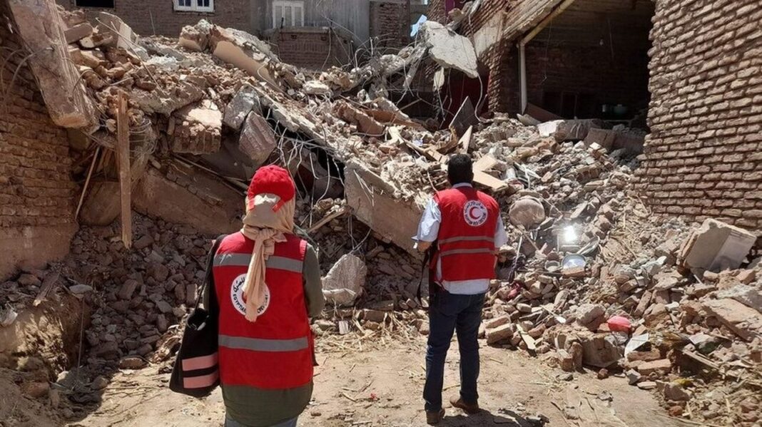 Τέσσερις νεκροί και 11 τραυματίες από κατάρρευση κτηρίου στην Αίγυπτο