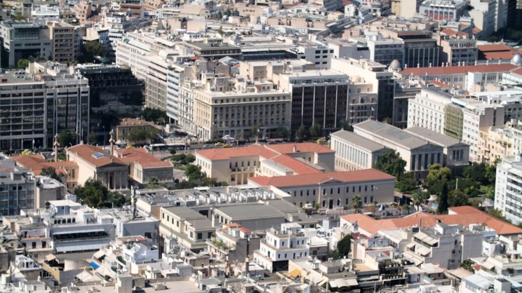 Εξοικονομώ – Ανακαινίζω για νέους: Αναλυτικός οδηγός για τις αιτήσεις