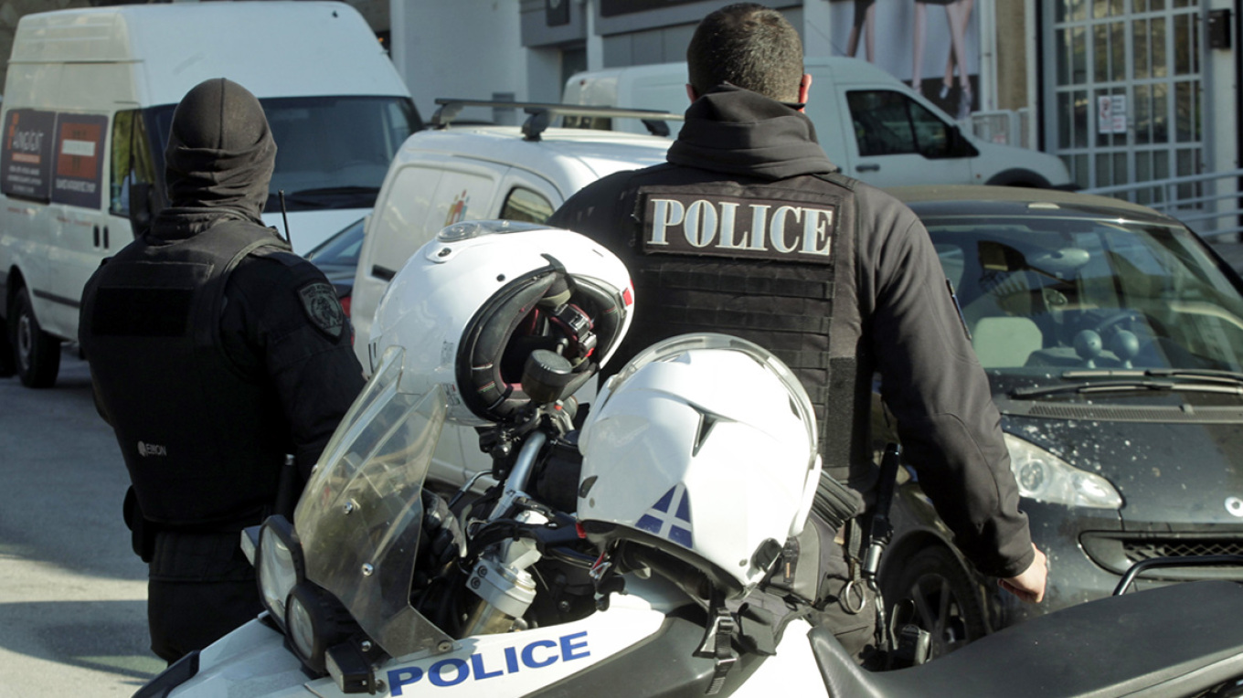 Κρήτη: Συγχαρητήρια σε αστυνομικό που αφόπλισε αλλοδαπό