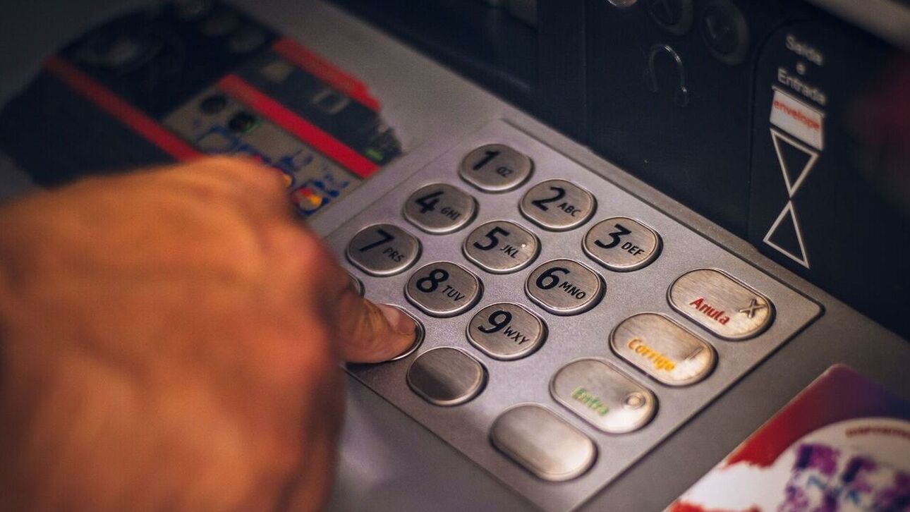 Έως 50 ευρώ η αύξηση της οικογενειακής παροχής στους δημοσίους υπαλλήλους