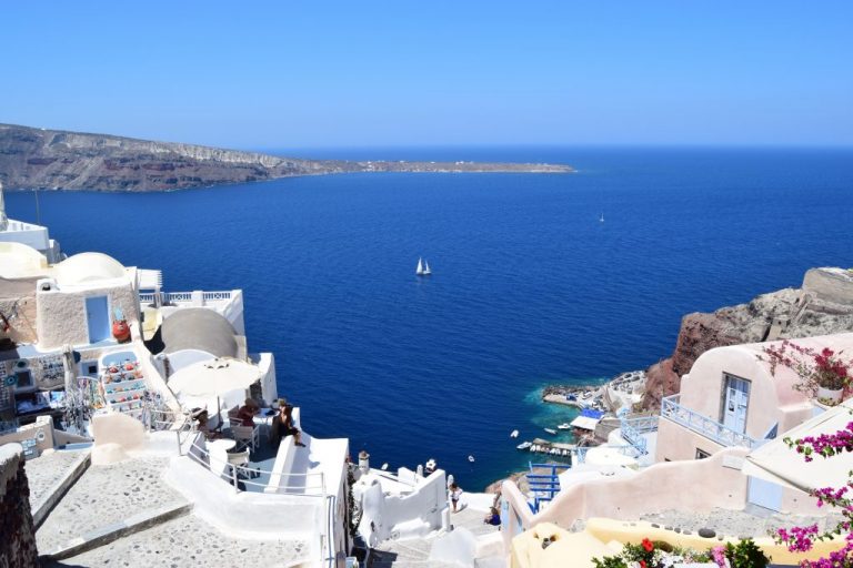 Ξενοδοχεία: «Εκτοξεύεται» το κόστος διαμονής στην Αθήνα – Παραμένει στις φθηνότερες πόλεις της Ευρώπης