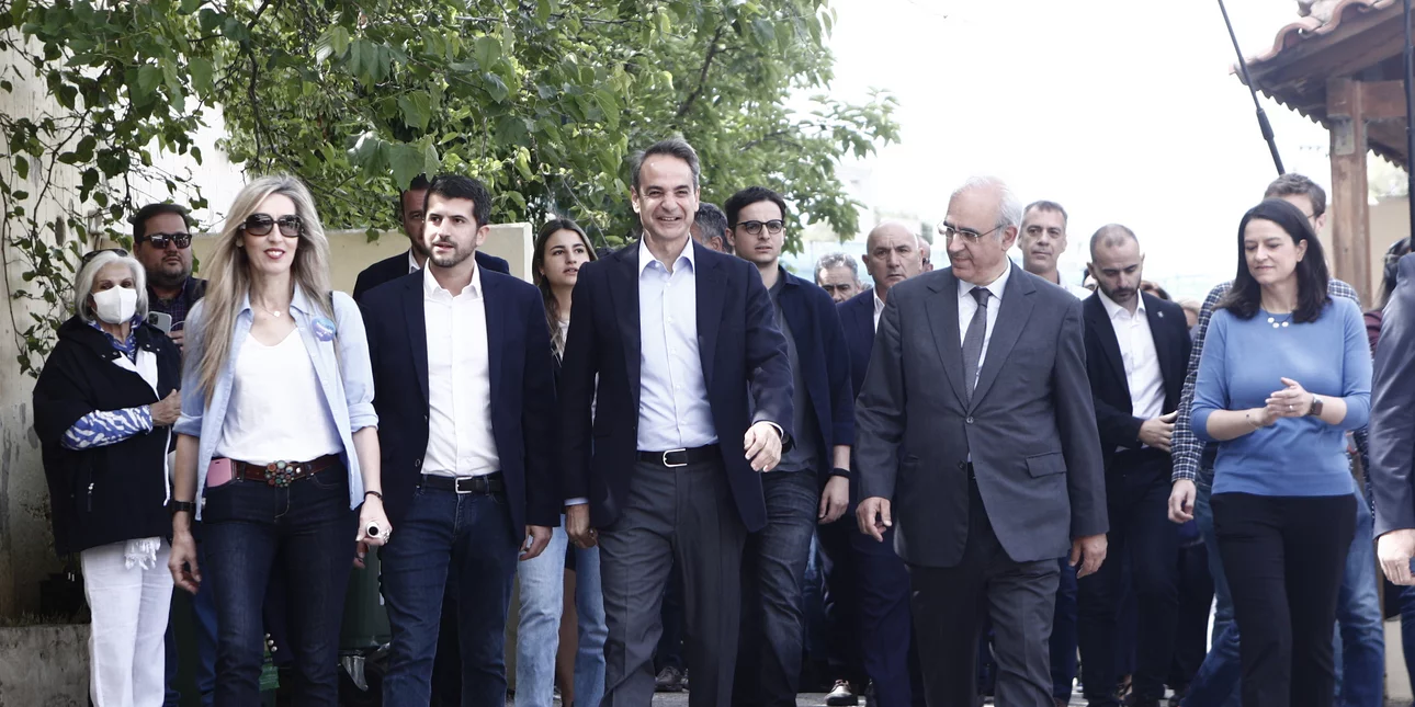 Ψήφισε στην Κηφισιά ο Κυριάκος Μητσοτάκης: «Αύριο θα ξημερώσει μια ακόμη καλύτερη ημέρα για τη χώρα μας»