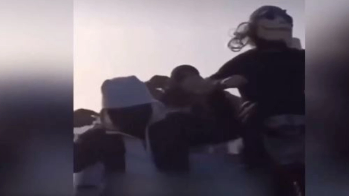 Κυκλώματα διακινούν ναρκωτικά με 7 μποφόρ και μετά αναρτούν στα social media τα κατορθώματά τους – Βίντεο ντοκουμέντο
