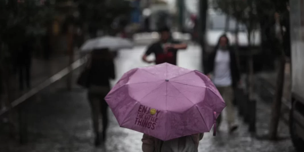 Κακοκαιρία: Έκτακτο δελτίο επιδείνωσης από την ΕΜΥ με βροχές και καταιγίδες