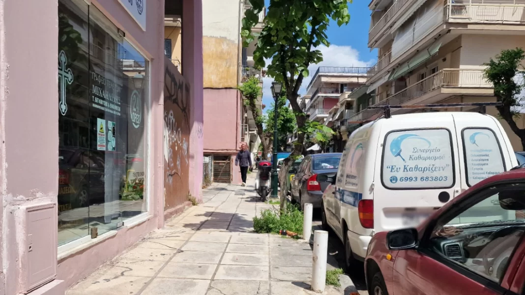 «Πήγε να ταΐσει αδέσποτα και τον σκότωσαν» με μπουνιές και κλωτσιές
