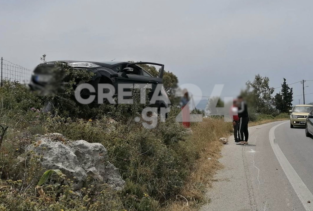 Νέο τροχαίο στην Κρήτη - Αυτοκίνητο «σκαρφάλωσε» στο πρανές