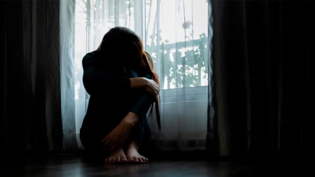 Τρόμος για 23χρονη – «Με περικύκλωσαν τρεις άντρες, πίστεψα ότι θα με βιάσουν» καταγγέλλει