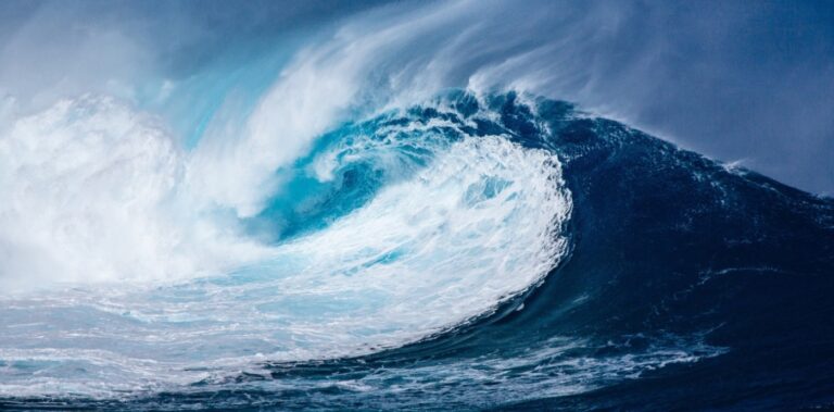 Η κλιματική αλλαγή θα μπορούσε να προκαλέσει θανατηφόρα τσουνάμι, προειδοποιεί νέα μελέτη
