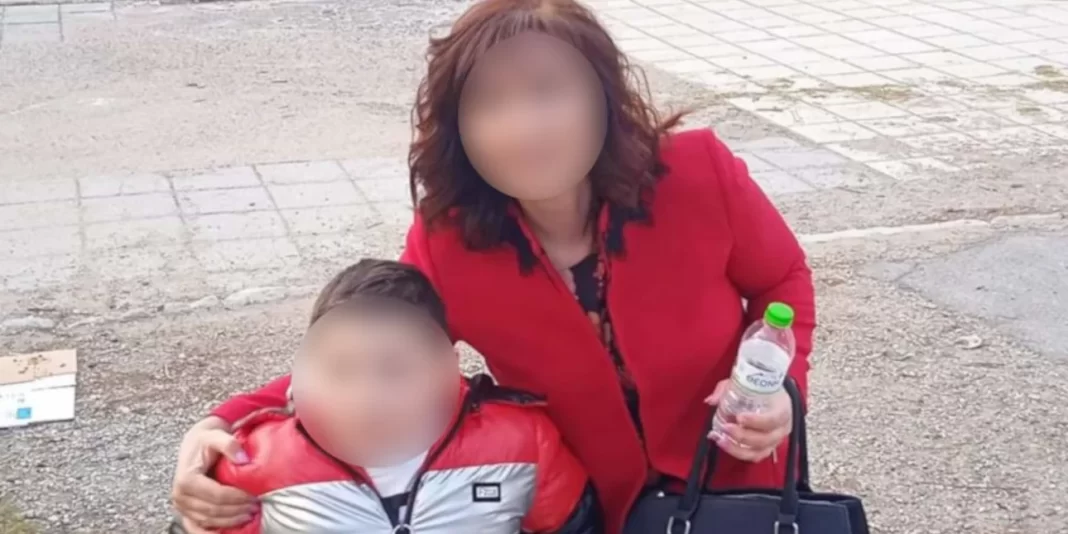 Σήμερα θα γίνει προσπάθεια αποσωλήνωσης του 8χρονου που ήταν μπροστά στη δολοφονία της μητέρας του