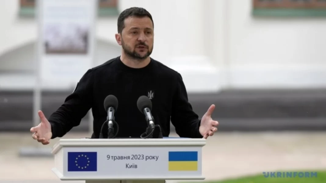 Ουκρανία - Ζελένσκι: «Ήρθε η στιγμή να ληφθεί θετική απόφαση για την έναρξη ενταξιακών διαπραγματεύσεων» στην ΕΕ