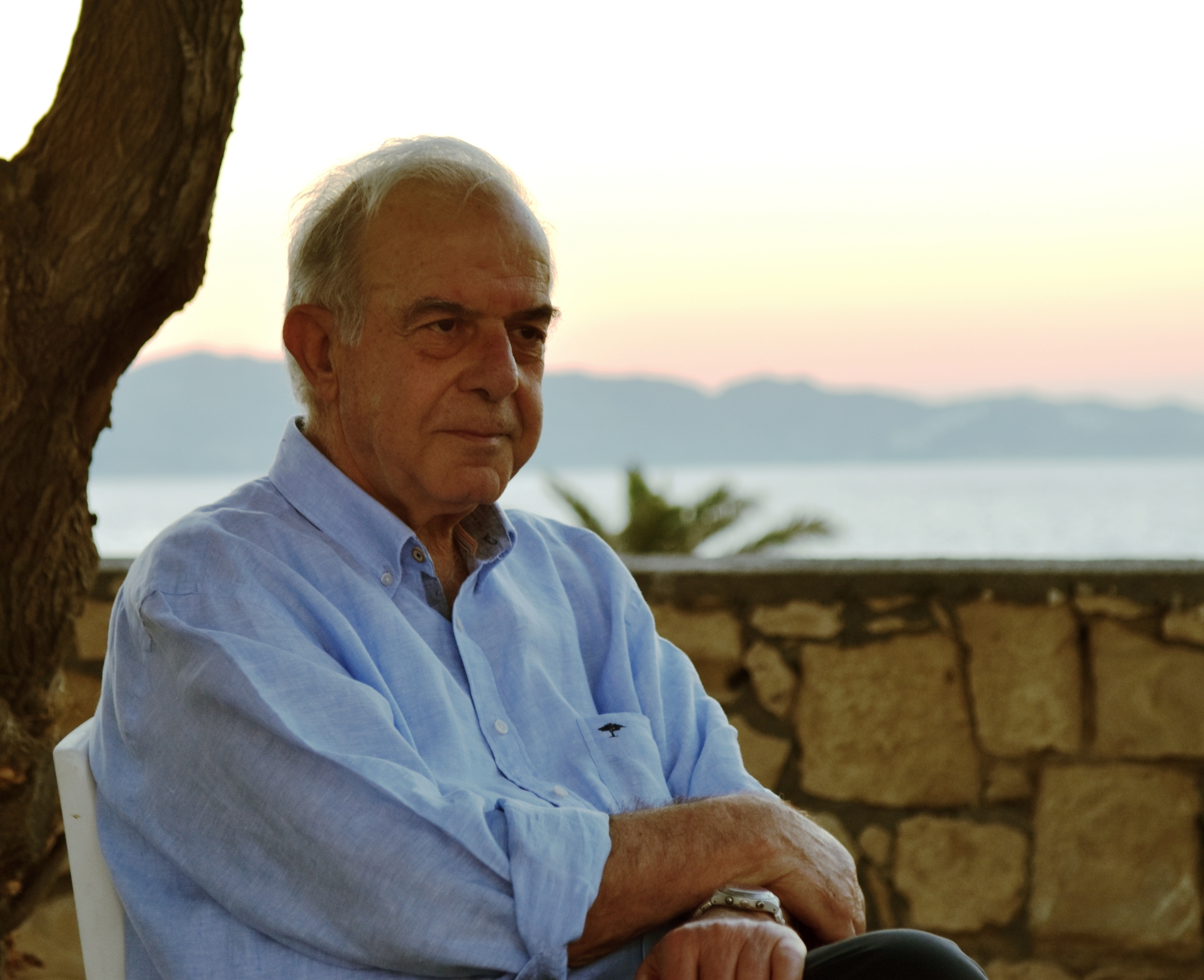 Ο Δήμαρχος Ηρακλείου για την έναρξη των Πανελλαδικών Εξετάσεων