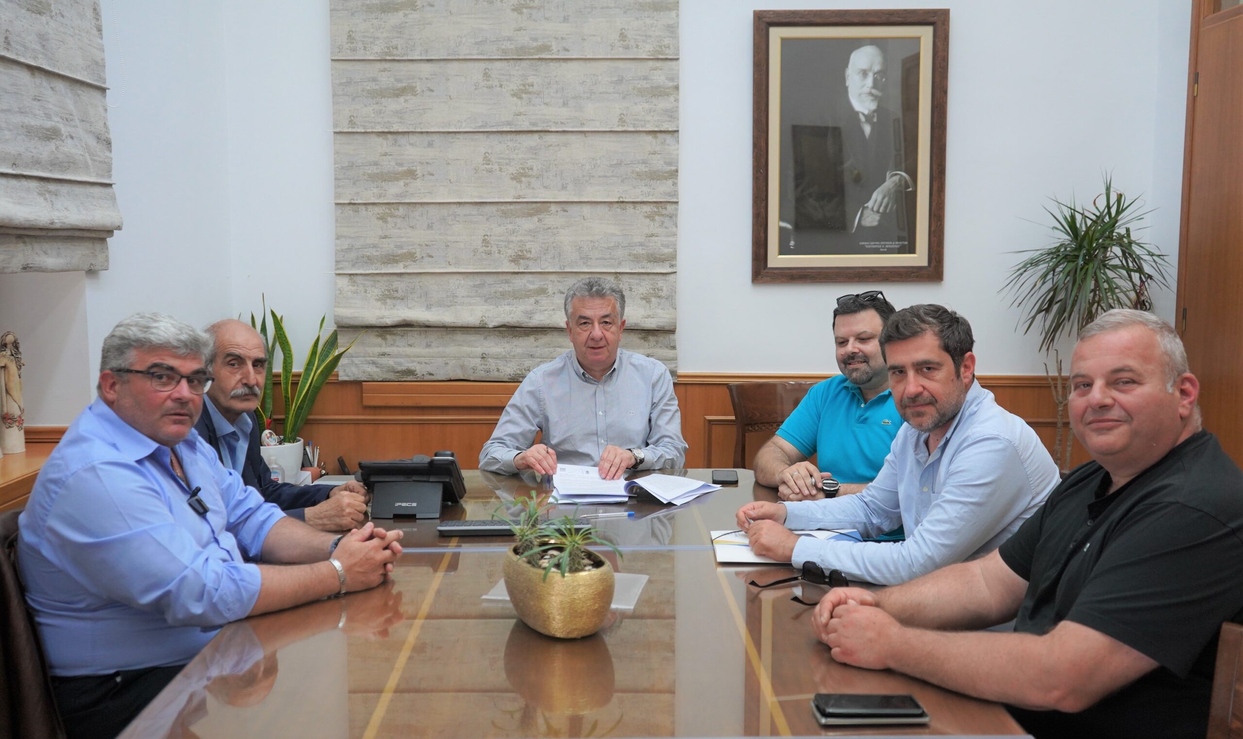 Σύμβαση για την εξοικονόμηση νερού και ενέργειας στο Αρδευτικό Δίκτυο Τ.Ο.Ε.Β. Μεραμβέλλου