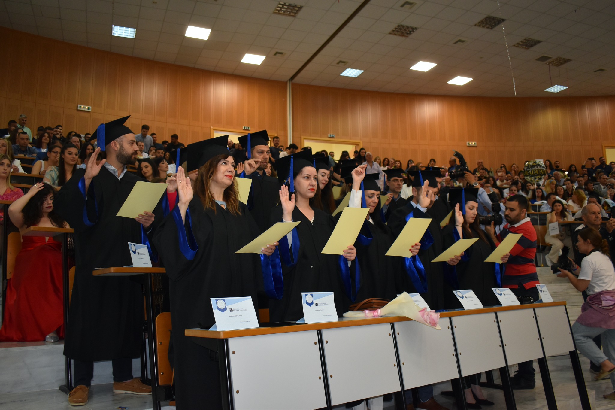 ΕΛΜΕΠΑ: Ορκίστηκαν 140 απόφοιτοι του Τμήματος Διοίκησης Επιχειρήσεων και Τουρισμού