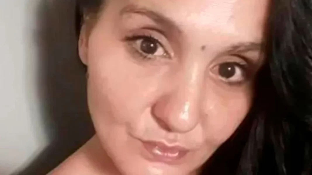 9 ώρες ήταν νεκρή η 39χρονη στο διαμέρισμα – Δίπλα της η 4χρονη κόρη της